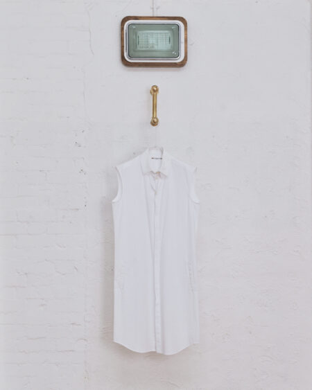 Sleeveless Long Shirt With Double Buttonstand
